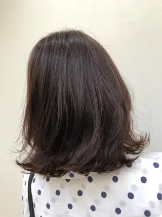 ミディアム ショート・ウルフ✂︎ 安住有咲子のヘアスタイル