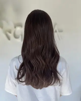 ロング カラー 透明感カラー／ 艶感カラー／RAMUのヘアスタイル