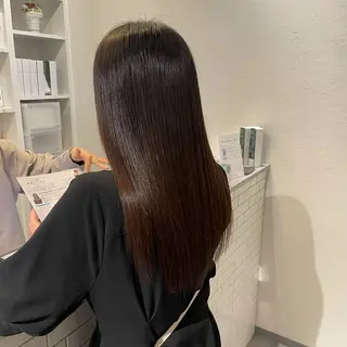 ロング 藤田一輝 【美髪職人】のヘアスタイル