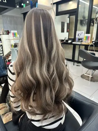 ロング Lapis池袋 REIのヘアスタイル
