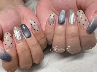 ネイル 芦辺 香奈のネイルデザイン