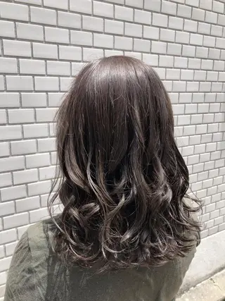 セミロング カラー 店長　濱口 花菜　美髪整形のヘアスタイル