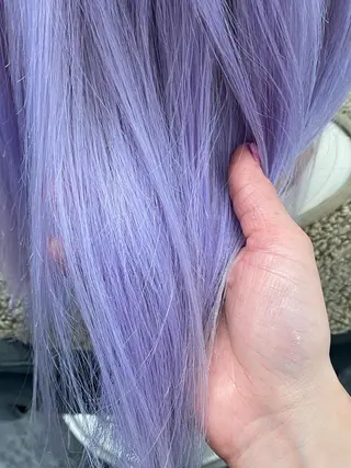 ミディアム サイレント美容師 アイリィのヘアスタイル