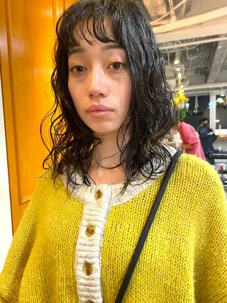 ミディアム カラー パーマ レイヤー/似合わせ TAKUYAのヘアスタイル