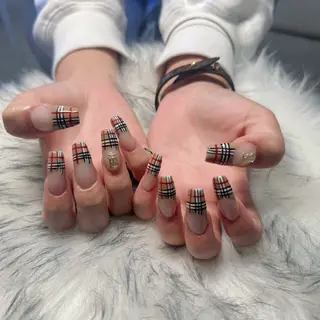 ロング mao .のネイルデザイン