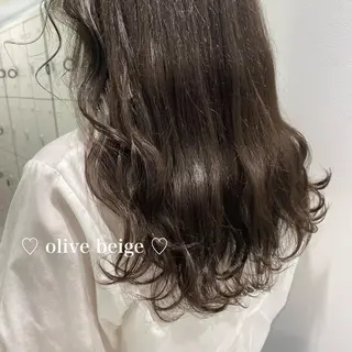 ロング カラー パーマ ヘアアレンジ メンズ ネイル マツエク・マツパ 🐩推し活🐩 FUTABA🍒のヘアスタイル