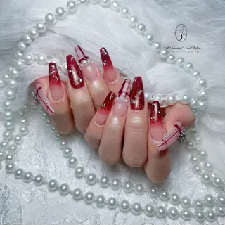 ネイル M2 BEAUTY Marieのネイルデザイン