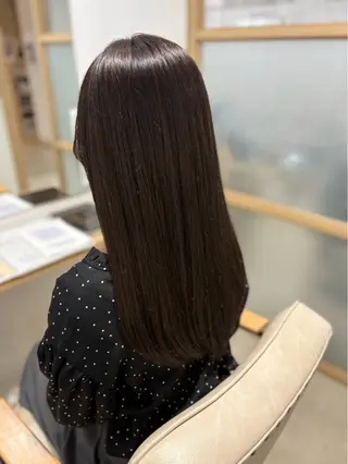 ロング さくらこ/オリーブ カラー/カラーモデルのヘアスタイル