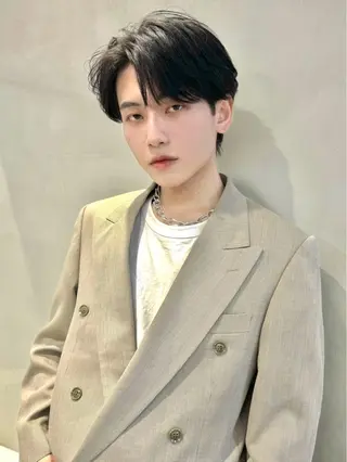 ショート カラー GLROW 大宮 ANNEXのヘアスタイル