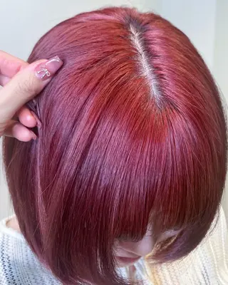 ミディアム カラー 肌に馴染むハイトーン /ミルクティーカラーのヘアスタイル