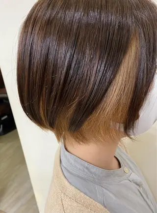 カラー SALOWIN栄 高須大貴のヘアスタイル