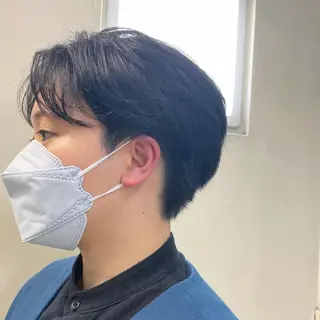 ショート Poche 丸山 愛万音のヘアスタイル