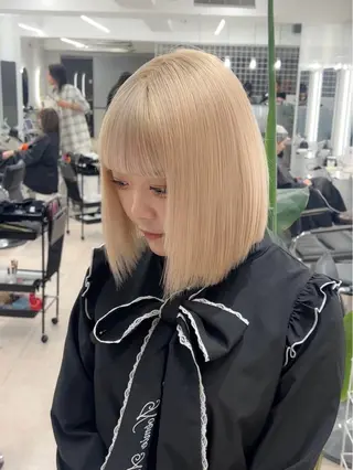 ショート 大人の海外ハイライト coconoのヘアスタイル