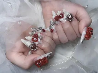 ネイル -ému- k.oのネイルデザイン