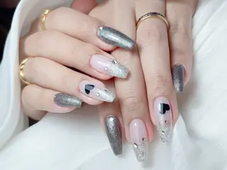 ネイル M🌷nail 長さだし専門店のネイルデザイン