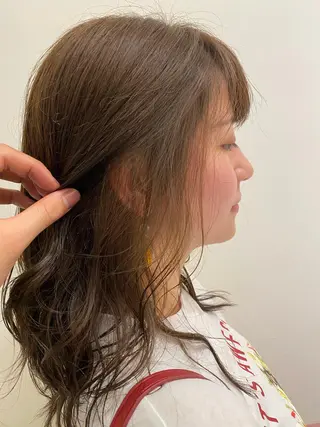 セミロング カラー 吉田 光佑のヘアスタイル