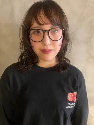 セミロング パーマ さの あやねのヘアスタイル