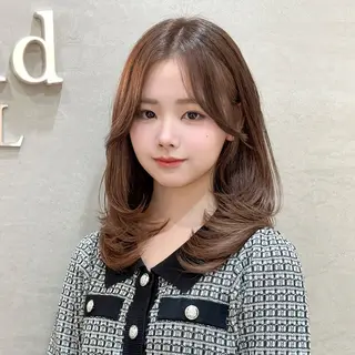 セミロング レイヤー/ハッシュ/ ボブ/縮毛/内藤康太のヘアスタイル