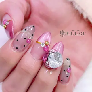 ネイル CULET MOEのネイルデザイン