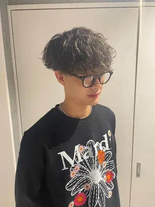 ミディアム カラー パーマ メンズ 🔱メンズパーマ特化 🔱山下和輝のヘアスタイル
