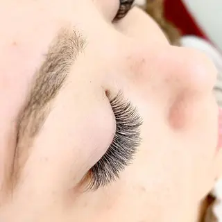 マツエク・マツパ アイブロウ 浦添 Le’a【レア】のマツエク・マツパデザイン