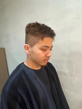 ショート カラー メンズ ルプラボウ りく/艶カラーのヘアスタイル