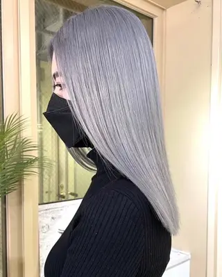 セミロング カラー 糸川 伸樹のヘアスタイル