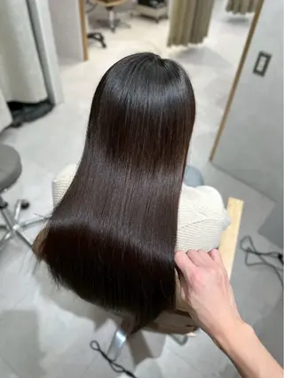 ロング SLASHスラッシュ 菅野あかねのヘアスタイル