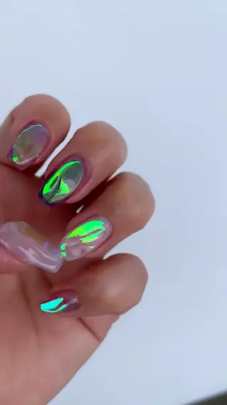 ネイル sis nail 梅田　あい子のネイルデザイン