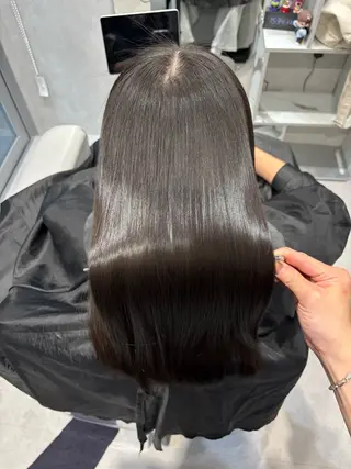 セミロング 友人Yuto 美髪矯正（縮毛矯正）のヘアスタイル