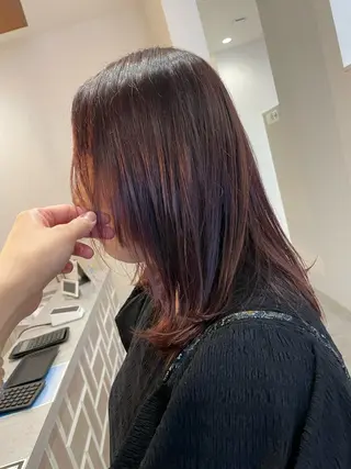 セミロング カラー パーマ やまこし 美裕樹のヘアスタイル