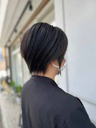 ショート 川村 綾のヘアスタイル