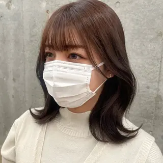 ミディアム カラー 盛れる顔周り /透明感/かりん🎀のヘアスタイル