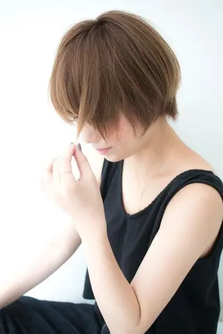ショート カラー 内藤 達也のヘアスタイル