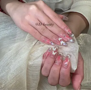 ネイル D-BEAUTY Nailsalonのネイルデザイン