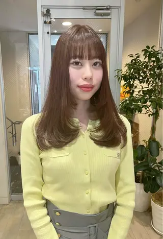 セミロング カラー nakahara madokaのヘアスタイル