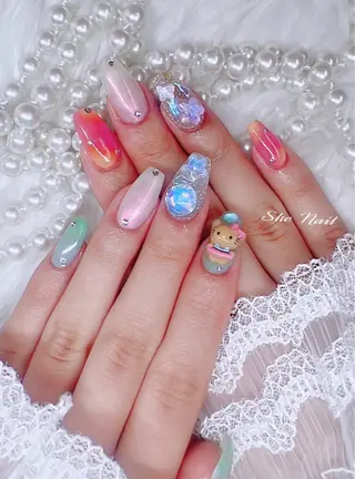 ネイル ISA_ BELLAのネイルデザイン