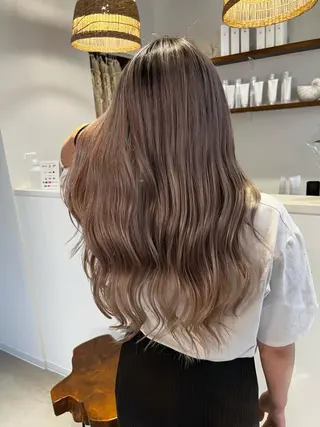 ロング ココルアナ 豊中美容室のヘアスタイル