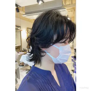 ミディアム パーマ 岩間 香純のヘアスタイル