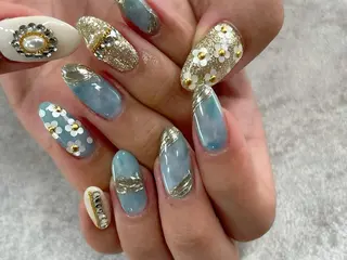 ネイル 東 千夏のネイルデザイン