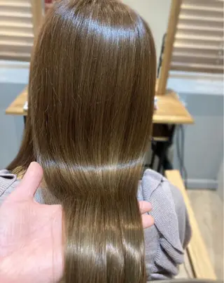 ロング O maikoのヘアスタイル