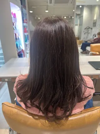 セミロング カラー MIKA KITAMURAのヘアスタイル