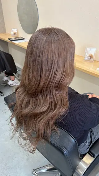 ロング カラー 🎀透明感カラー /レイヤーカット🎀のヘアスタイル