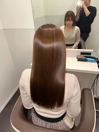 セミロング 美髪特化✨ 伊織✨縮毛矯正✨のヘアスタイル