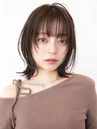 ミディアム カラー 🉐レイヤー/塩見 弘樹🉐渋谷のヘアスタイル
