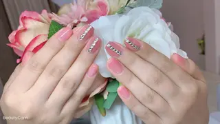 ネイル Lilas Nailのネイルデザイン