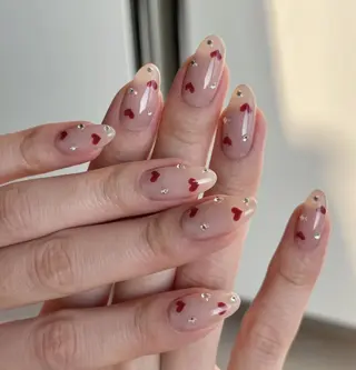 ネイル Queens ひなのネイルデザイン