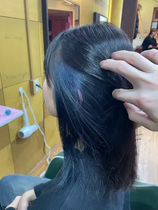 セミロング 奥野碧🌈艶髪 /ダメージレスカラーのヘアスタイル