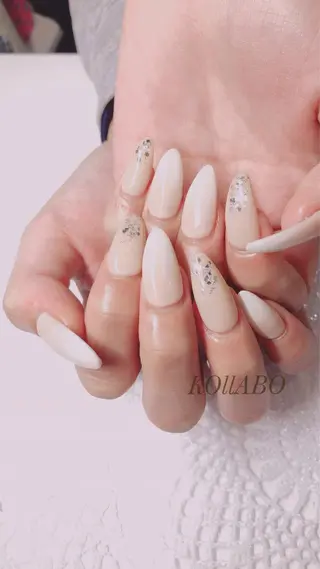 ネイル KOLLABO nailのネイルデザイン
