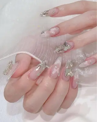 ネイル XIINH NAIL SALONのネイルデザイン